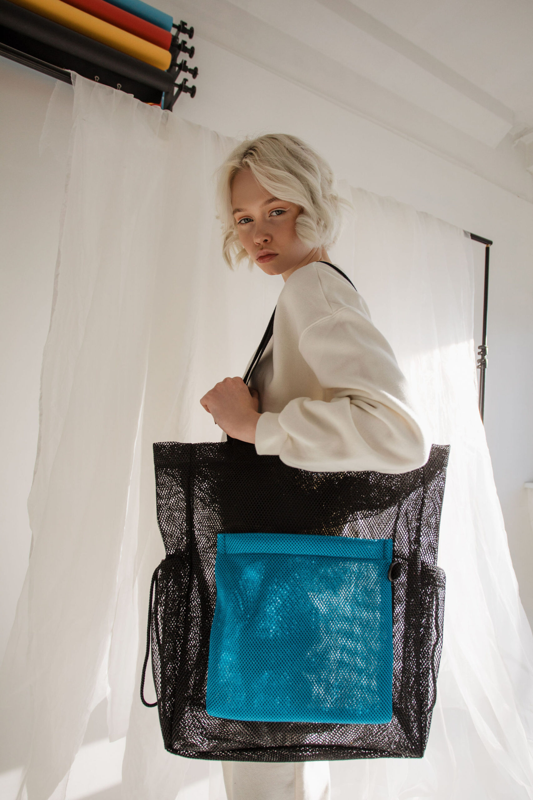 Kandekott “Carla” sinine tasku / Tote bag “Carla” blue with black straps