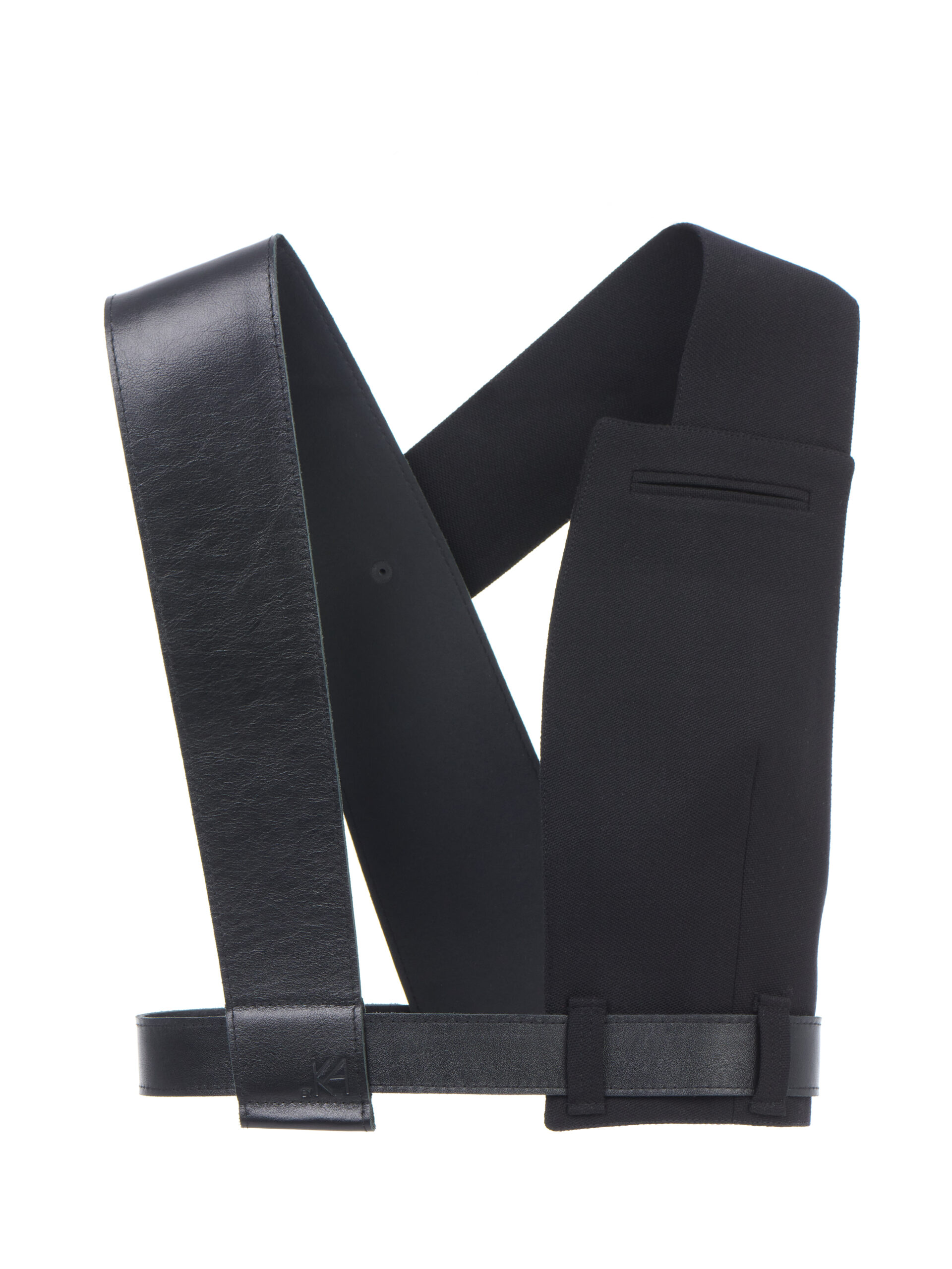 Vest-aksessuaar must – mustad rihmad / Vest-accessory black – black straps